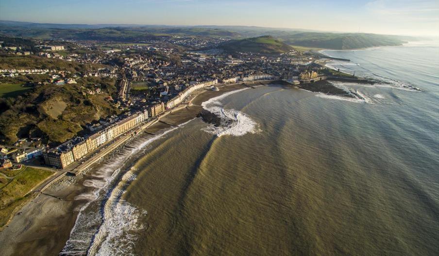 Spacious Luxury Escape With Sea Views And Pet Friendly At Clarach Bay Aberystwyth Esterno foto