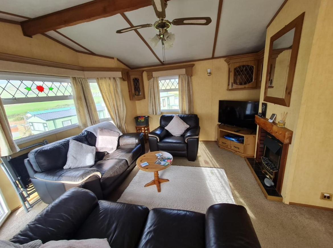 Spacious Luxury Escape With Sea Views And Pet Friendly At Clarach Bay Aberystwyth Esterno foto