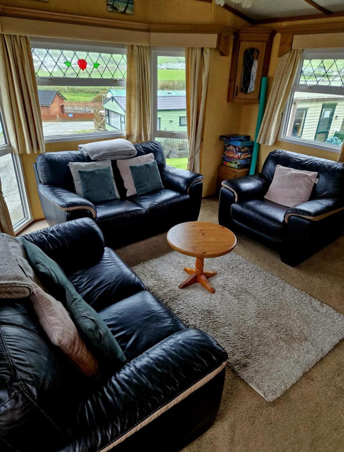 Spacious Luxury Escape With Sea Views And Pet Friendly At Clarach Bay Aberystwyth Esterno foto